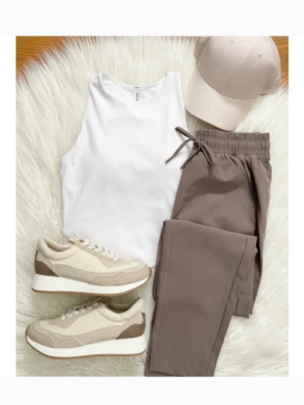 All in Motion Women's Stretch Woven Taper Pants - Tan L - Picture 12 of 12